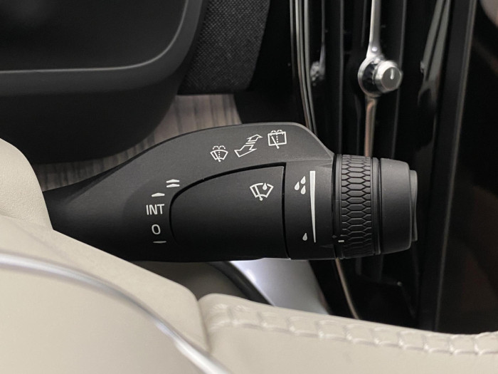 Volvo XC90 B5 AWD AUT BRIGHT PLUS 7míst na operativní leasing