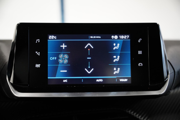 Peugeot 208 1.2 PureTech 74 kW na operativní leasing