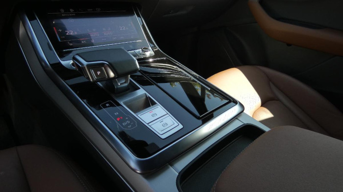Audi Q7 45 TDI quattro tiptronic na operativní leasing
