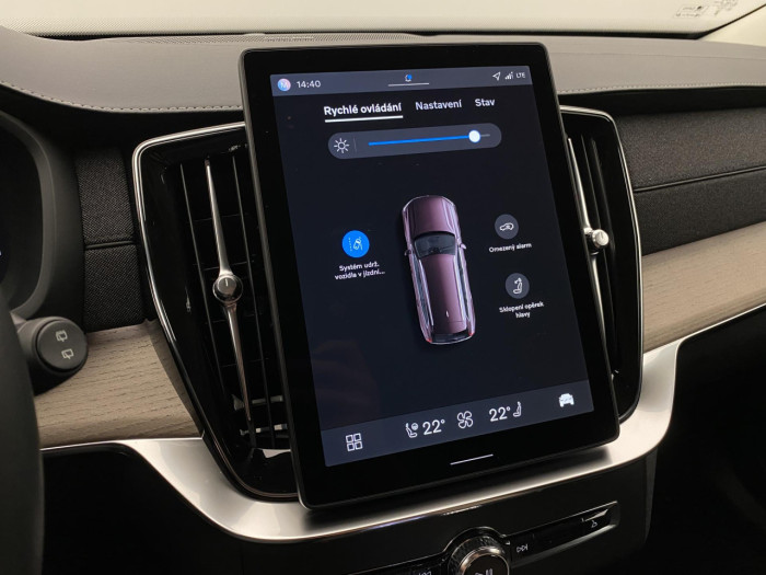 Volvo XC90 B5 AWD AUT BRIGHT PLUS 7míst na operativní leasing