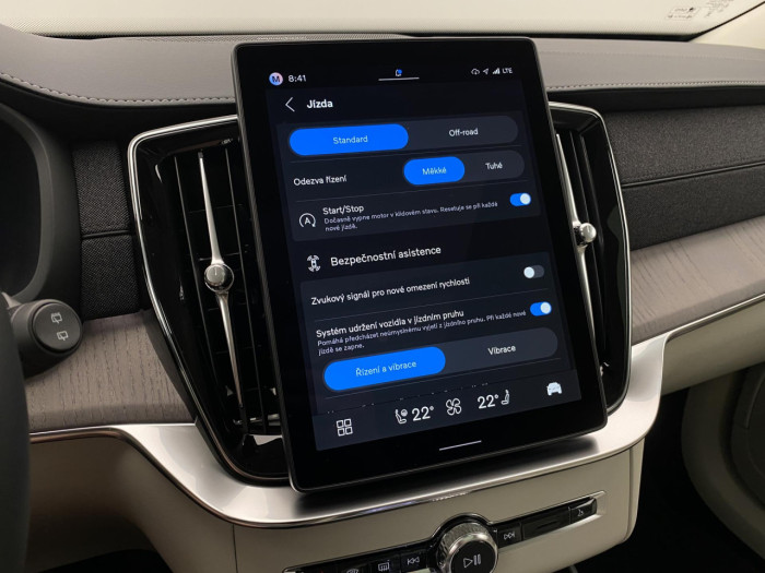 Volvo XC90 B5 AWD AUT BRIGHT PLUS 7míst na operativní leasing