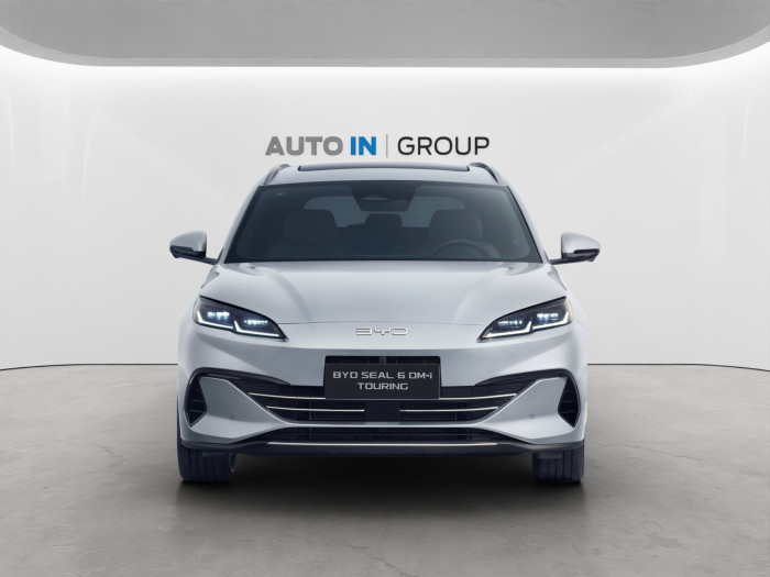 BYD SEAL 6 DM-i Touring Boost*V2L na operativní leasing