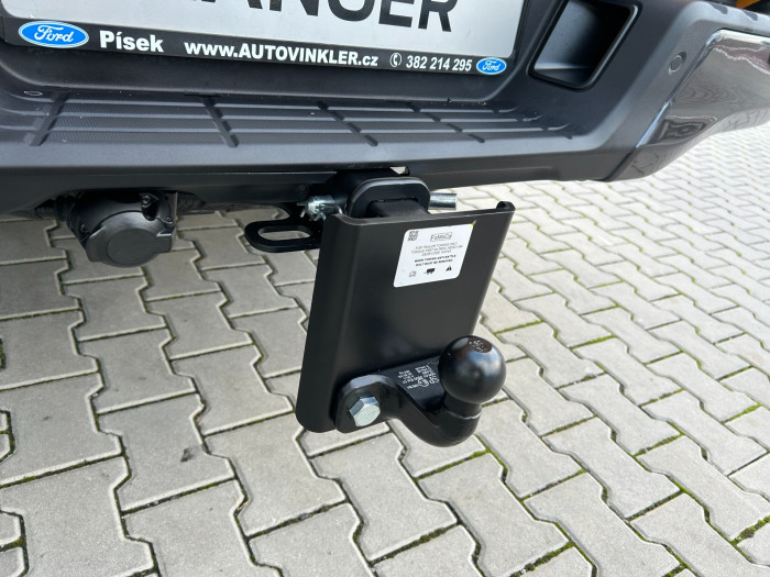 Ford WILDTRAK 2.3 Hybrid PHEV 205kW na operativní leasing