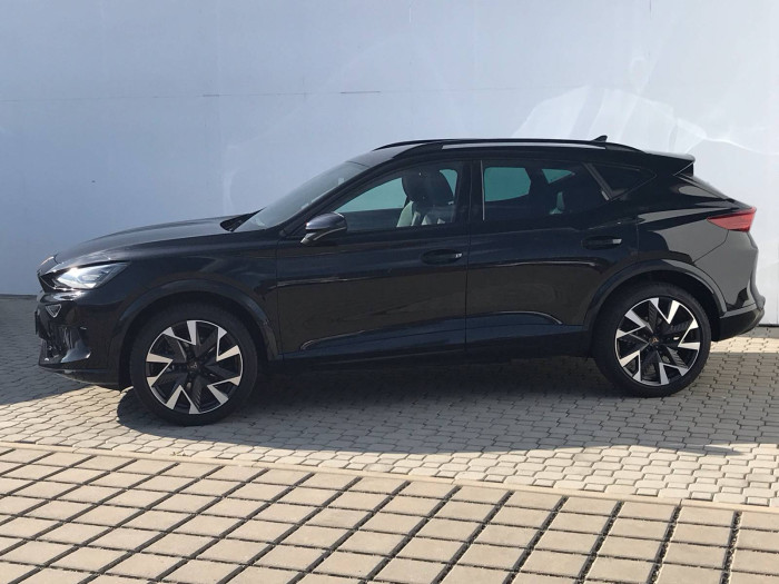 CUPRA Formentor DSG 1.5 eTSI / 110kW na operativní leasing
