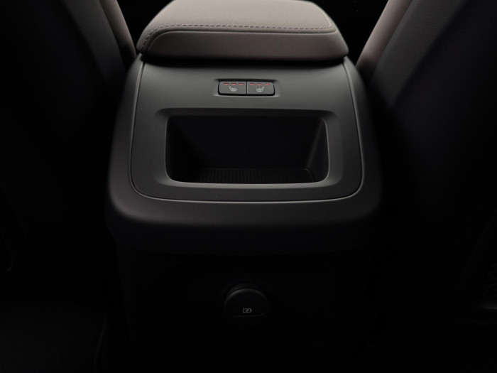 Volvo XC60 T6 AWD AUT BRIGHT PLUS na operativní leasing