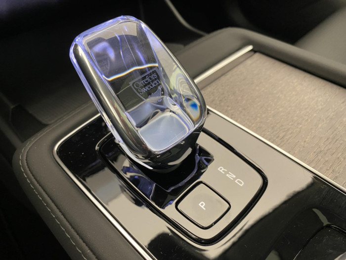 Volvo XC90 T8 AWD RECHARGE BRIGHT ULTRA na operativní leasing
