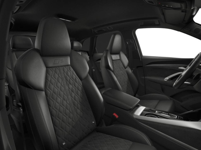 Audi Q5 Quattro ST7 2,0TDI / 150kW na operativní leasing