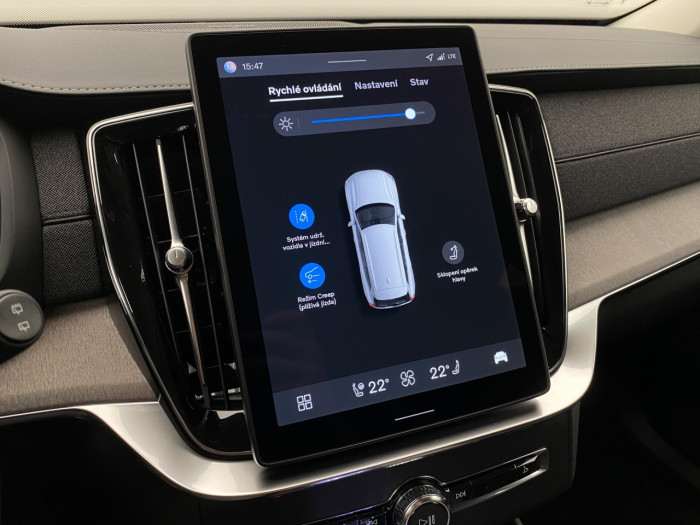 Volvo XC90 T8 AWD RECHARGE BRIGHT PLUS 7m na operativní leasing