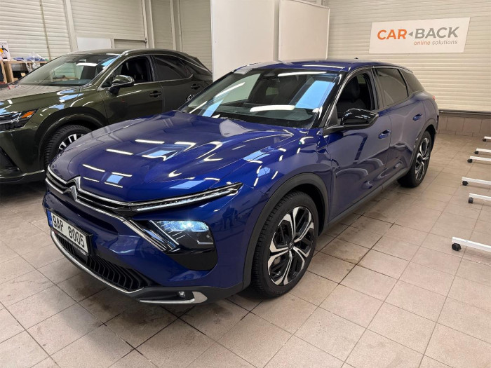 Citroën C5 X 1.6 PureTech 180 EAT8 Shine na operativní leasing