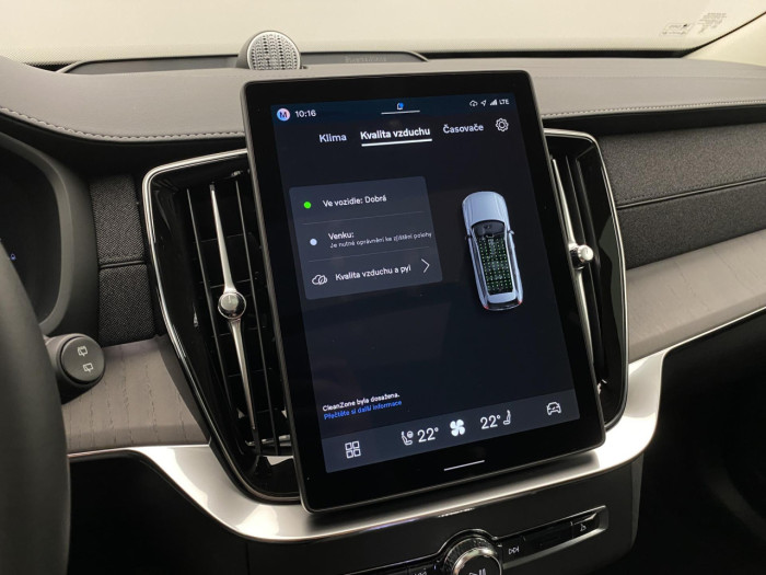 Volvo XC90 T8 AWD Plug-in DARK PLUS 7m na operativní leasing