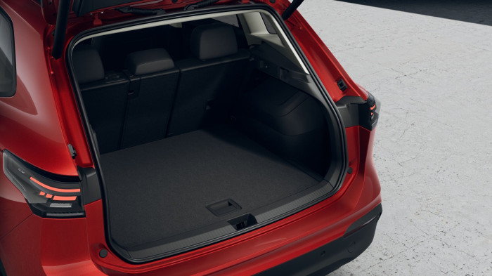 Volkswagen Tiguan People 1,5 eTSI 110 kW mHEV na operativní leasing