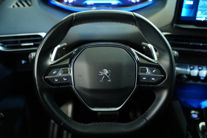 Peugeot 3008 1.5 Blue-HDi 96 kW Roadtrip na operativní leasing