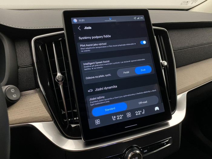 Volvo XC90 B5 AWD AUT BRIGHT PLUS 7míst na operativní leasing