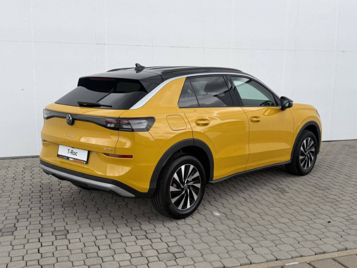 Volkswagen T-Roc Life 7DSG 1,5eTSI / 85kW na operativní leasing