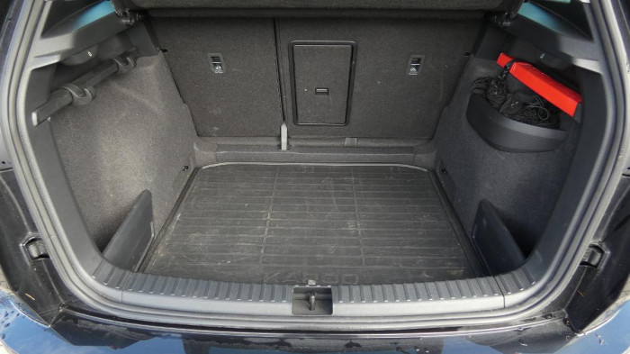 Škoda Karoq 2.0 TDI Ambition DSG na operativní leasing
