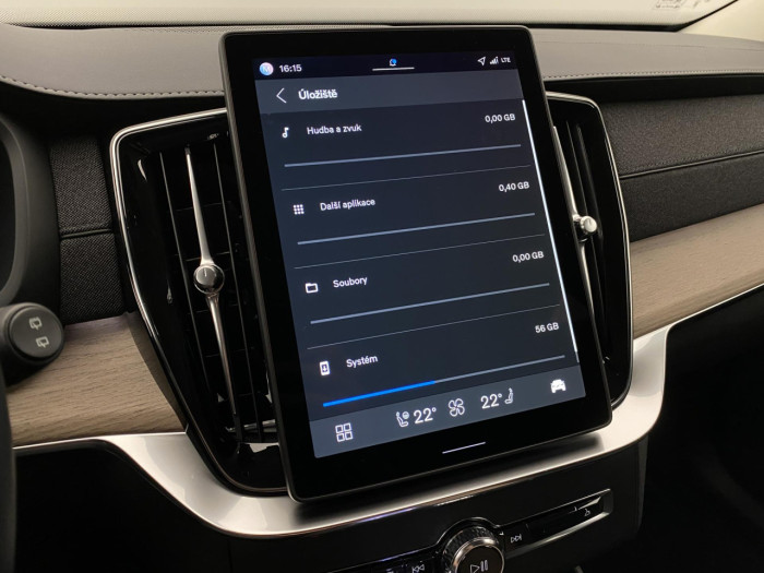 Volvo XC90 B5 AWD AUT DARK PLUS 7míst na operativní leasing