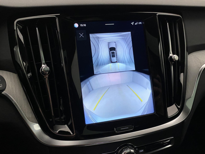 Volvo V60 B4 AUT BRIGHT PLUS na operativní leasing