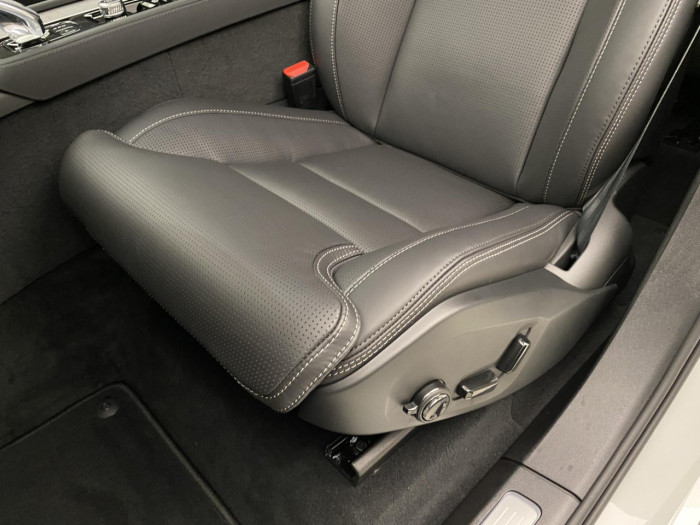 Volvo XC90 T8 AWD RECHARGE BRIGHT PLUS 7m na operativní leasing