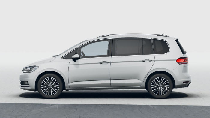 Volkswagen Touran Highline 2,0 TDI 110 kW EVO 7DSG na operativní leasing