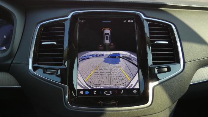 Volvo XC90 B5 AWD Plus Bright 7 míst na operativní leasing