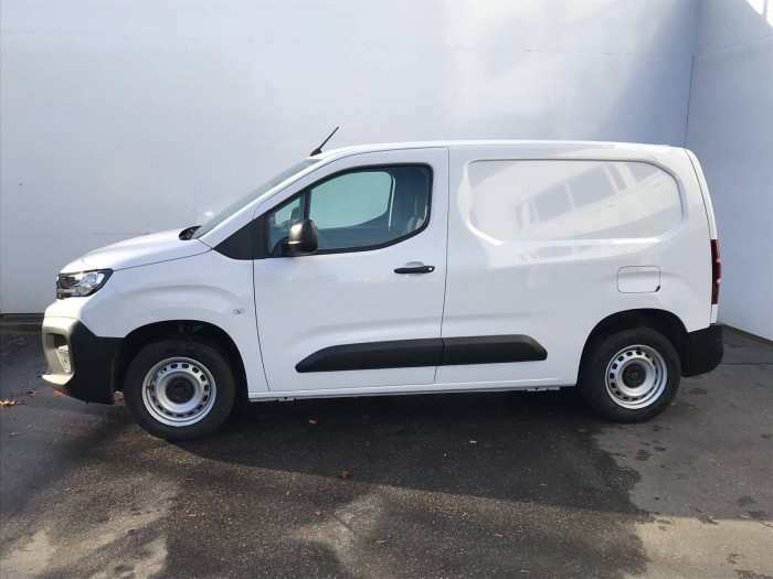 Peugeot Partner Furgon L1 650 1,5 BlueHDi S&S MAN6 / 75kW na operativní leasing