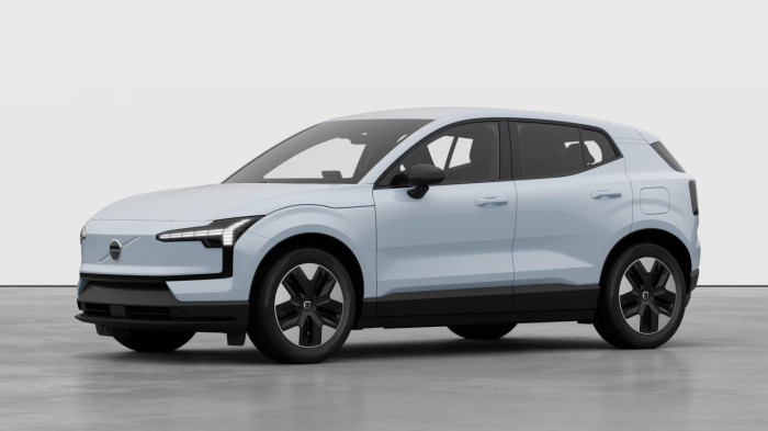 Volvo EX30 PURE ELECTRIC SINGLE PLUS na operativní leasing