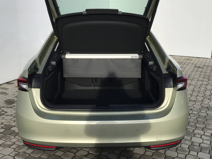 Škoda Superb Selection 7DSG 2,0TDI / 110kW na operativní leasing