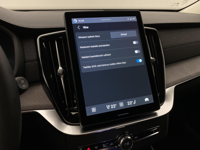 Volvo XC90 T8 AWD RECHARGE DARK PLUS 7m na operativní leasing