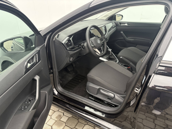 Volkswagen Polo People 7DSG 1,0TSI / 70kW na operativní leasing