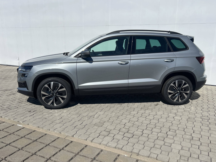 Škoda Karoq Dynamic 6MP 1,5 TSI  / 110kW na operativní leasing