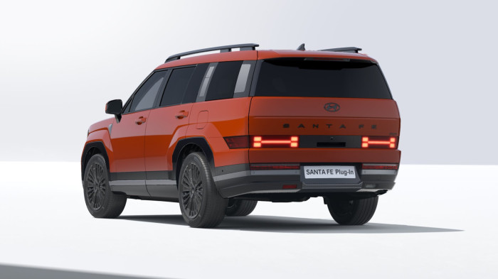 Hyundai Santa Fe Plug-in Hybrid Calligraphy 1.6 T-GDI Plug-in Hybrid 185kW 6A 4×4 na operativní leasing