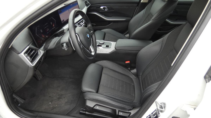 BMW Řada 3 320i Advantage na operativní leasing