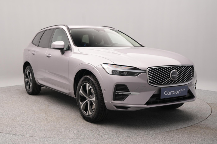 Volvo XC60 B5 AWD AUT CORE na operativní leasing
