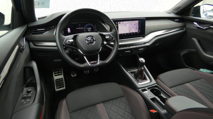 Škoda Octavia 2.0 TSI 180kW DSG RS na operativní leasing
