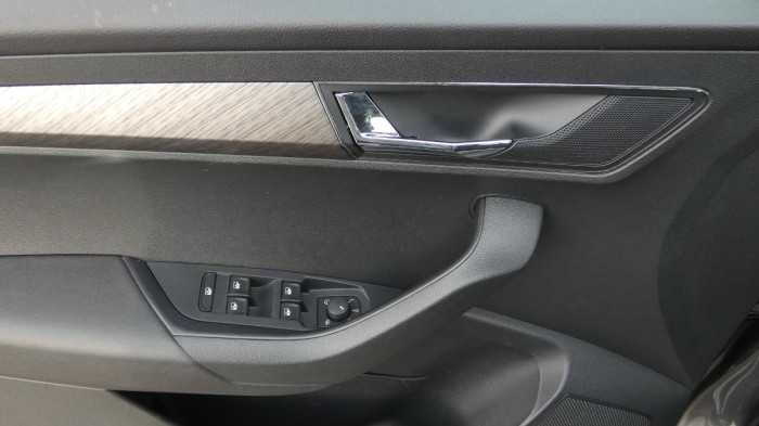 Škoda Karoq 1,5 TSI DSG Style na operativní leasing