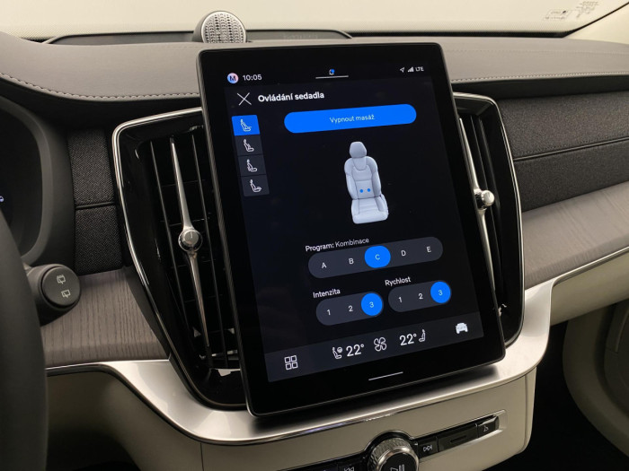 Volvo XC90 T8 AWD Plug-in BRIGHT PLUS 7m na operativní leasing