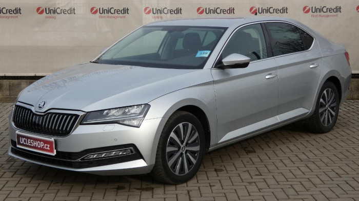 Škoda Superb 2,0 TDI DSG Style na operativní leasing