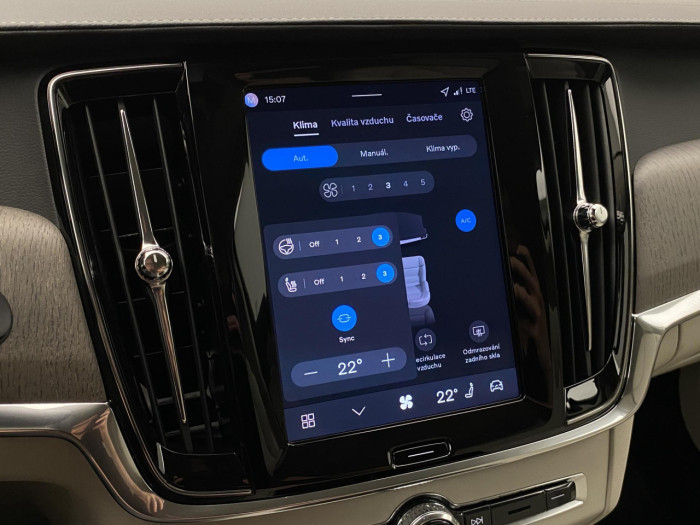 Volvo V90 T6 AWD Plug-in BRIGHT PLUS na operativní leasing