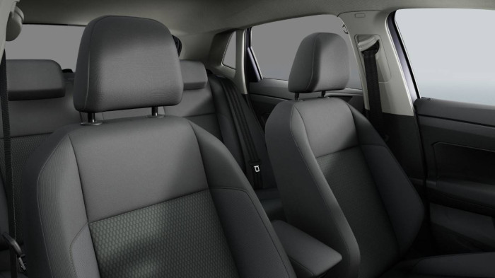 Volkswagen Polo People 7DSG 1,0TSI / 70kW na operativní leasing