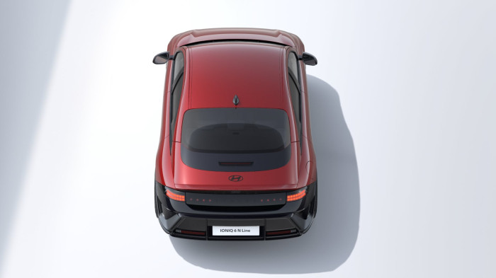 Hyundai Ioniq 6 Premium POWER 84.0kWh 168kW na operativní leasing