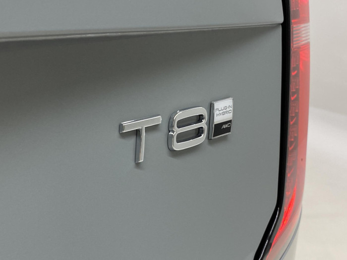 Volvo XC90 T8 AWD Plug-in BRIGHT ULTRA na operativní leasing