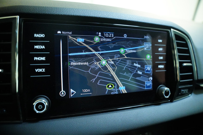 Škoda Karoq 1.0 TSI 81 kW Style na operativní leasing