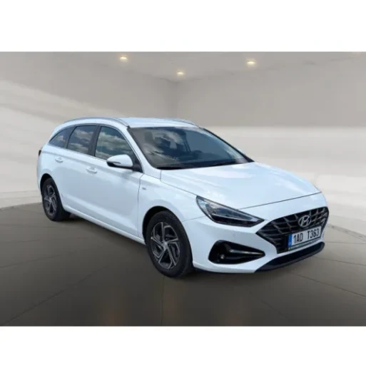 Hyundai i30 kom.1.5T-GDI Smart 5d na operativní leasing