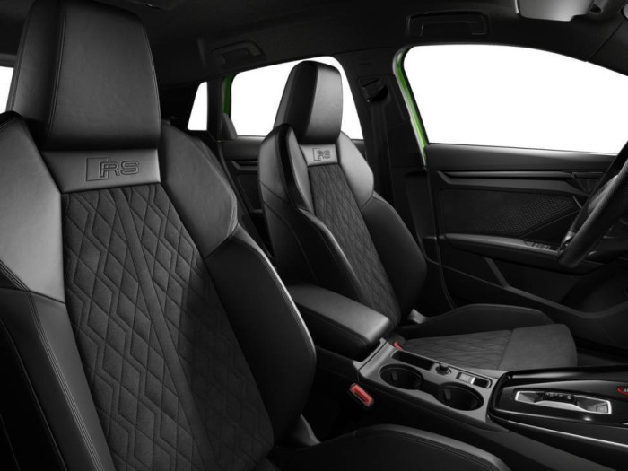 Audi RS3 Sportback 2,5 TFSI 294 kW quattro na operativní leasing