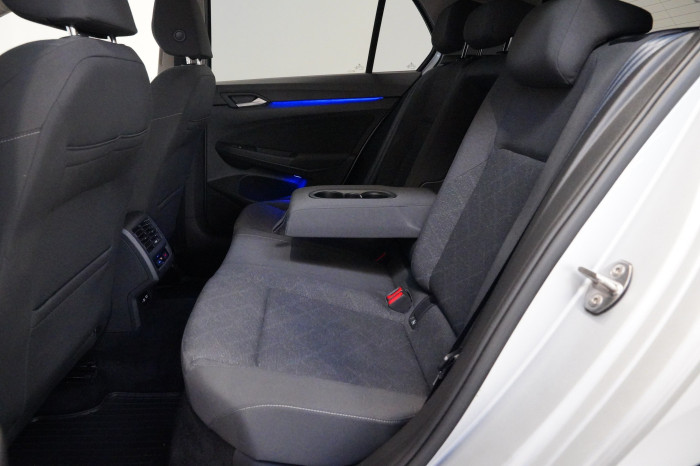 Volkswagen Golf 1.0 TSI 81 kW DSG Life na operativní leasing