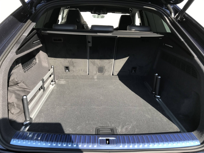Audi Q8 SUV 50 Quattro 8TT 3,0TDI / 210kW na operativní leasing