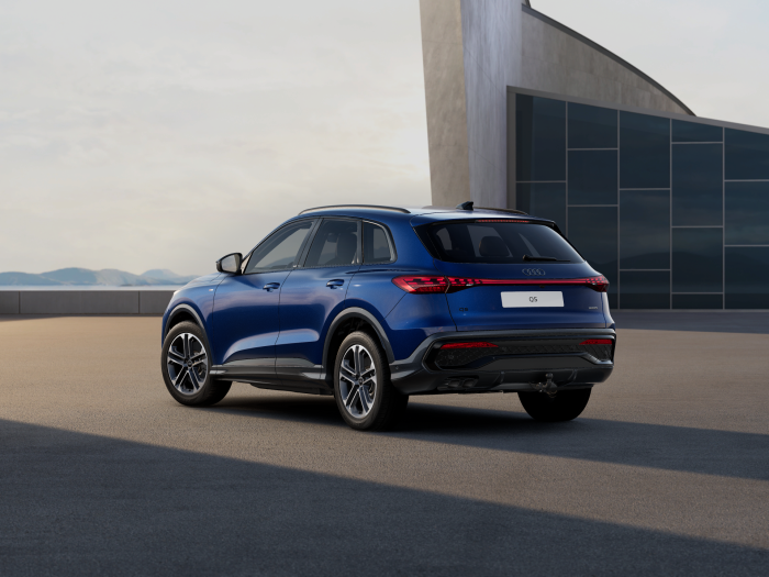 Audi Q5 TDI 150kW quattro STR na operativní leasing