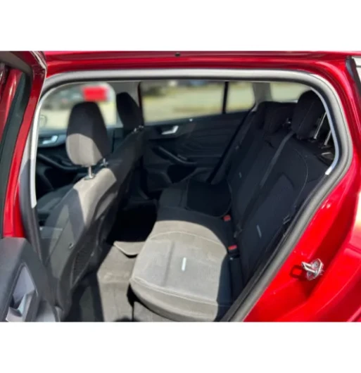 Ford Foc.Kom 1.0EB 114 ST-Line X AT na operativní leasing