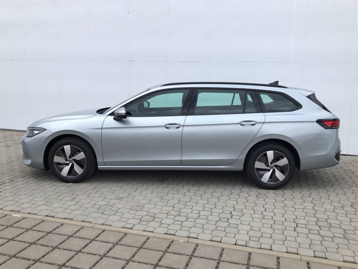 Volkswagen Passat 7DSG 1,5eTSI / 110kW na operativní leasing