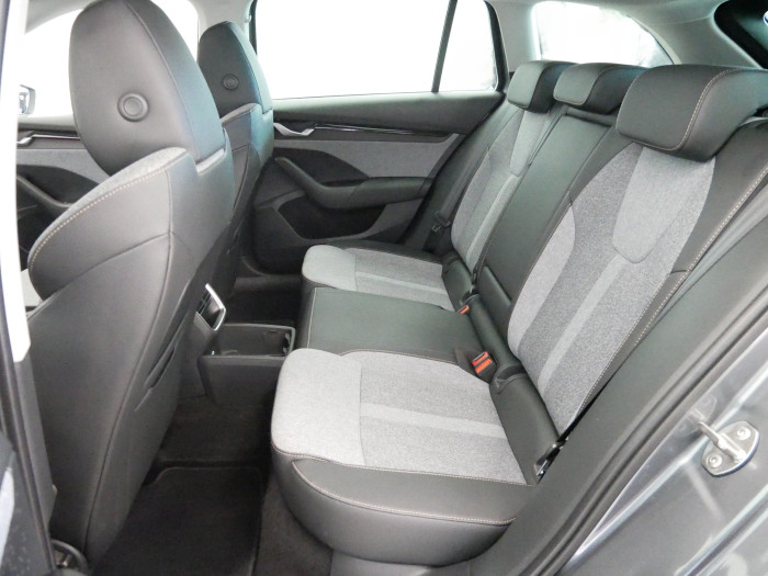 Škoda Octavia 2.0 TDI 110 kW Top Selection na operativní leasing